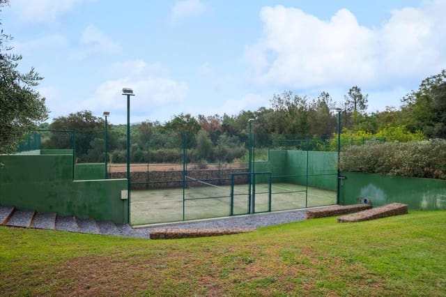 8 bedroom Villa for sale in Forallac with pool garage - € 4,900,000 (Ref: 9109785)