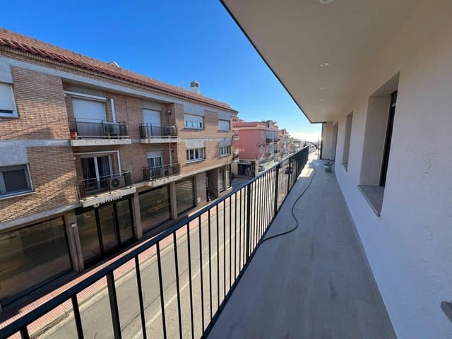 3 soveværelse Lejlighed til salg i Sant Feliu de Guíxols - € 275.000 (Ref: 9109786)