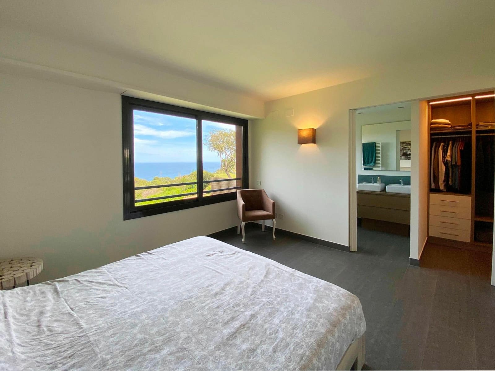 4 soveværelse Byhus til salg i Begur med swimmingpool garage - € 875.000 (Ref: 9109789)