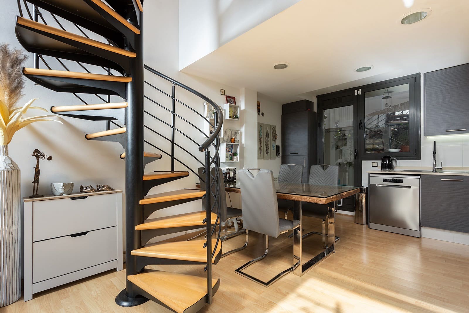 3 soverom Leilighet til salgs i Barcelona by - € 530 000 (Ref: 9111236)