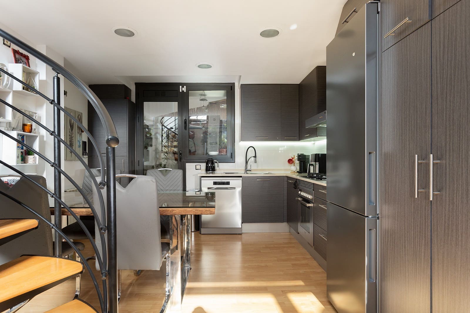 3 soverom Leilighet til salgs i Barcelona by - € 530 000 (Ref: 9111236)