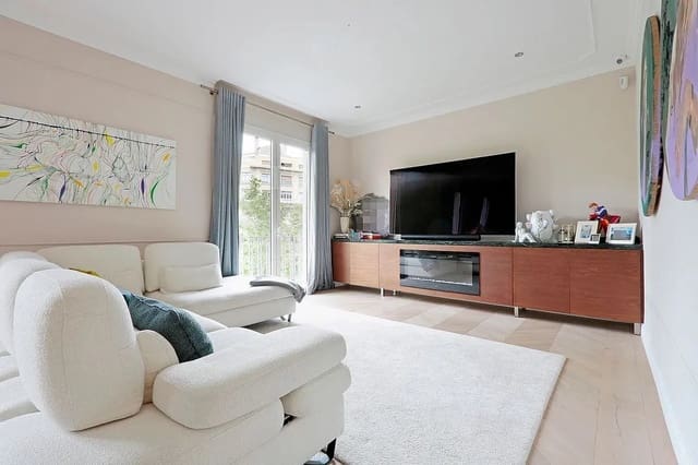 3 sovrum Lägenhet till salu i Barcelona stad - 2 100 000 € (Ref: 9111492)