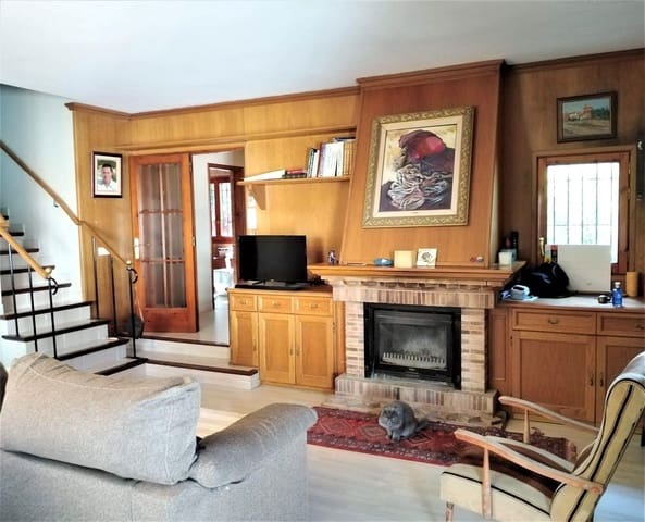 3 soverom Hus til salgs i Tamariu, Palafrugell med garasje - € 550 000 (Ref: 9113475)