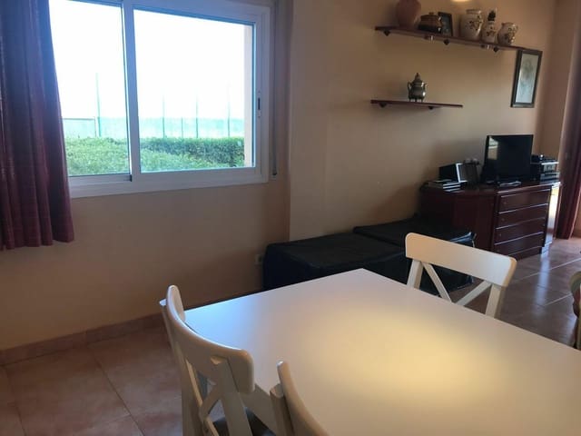 2 soveværelse Strandlejlighed til salg i Pals med swimmingpool garage - € 370.000 (Ref: 9115383)