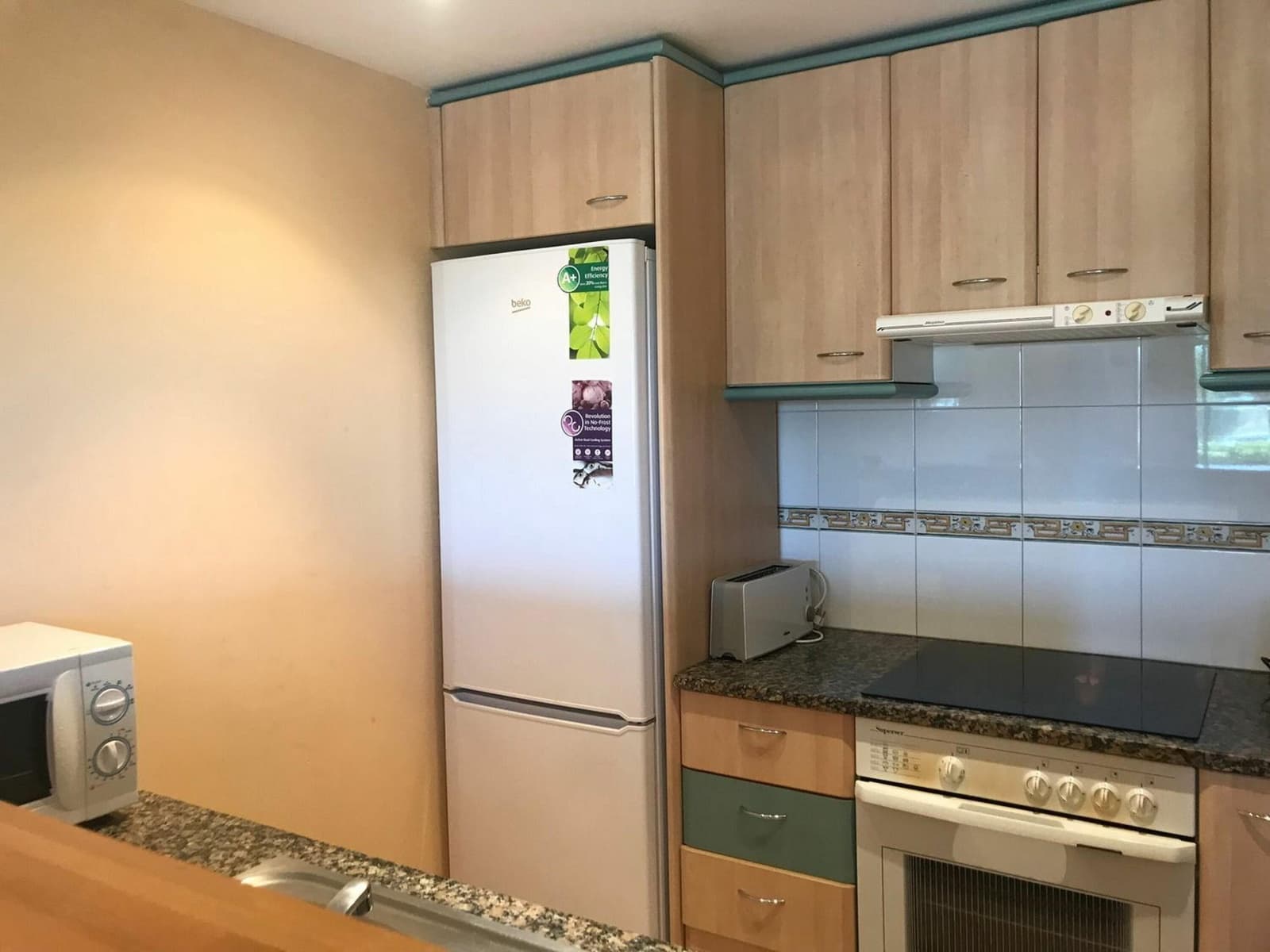 2 soveværelse Strandlejlighed til salg i Pals med swimmingpool garage - € 370.000 (Ref: 9115383)