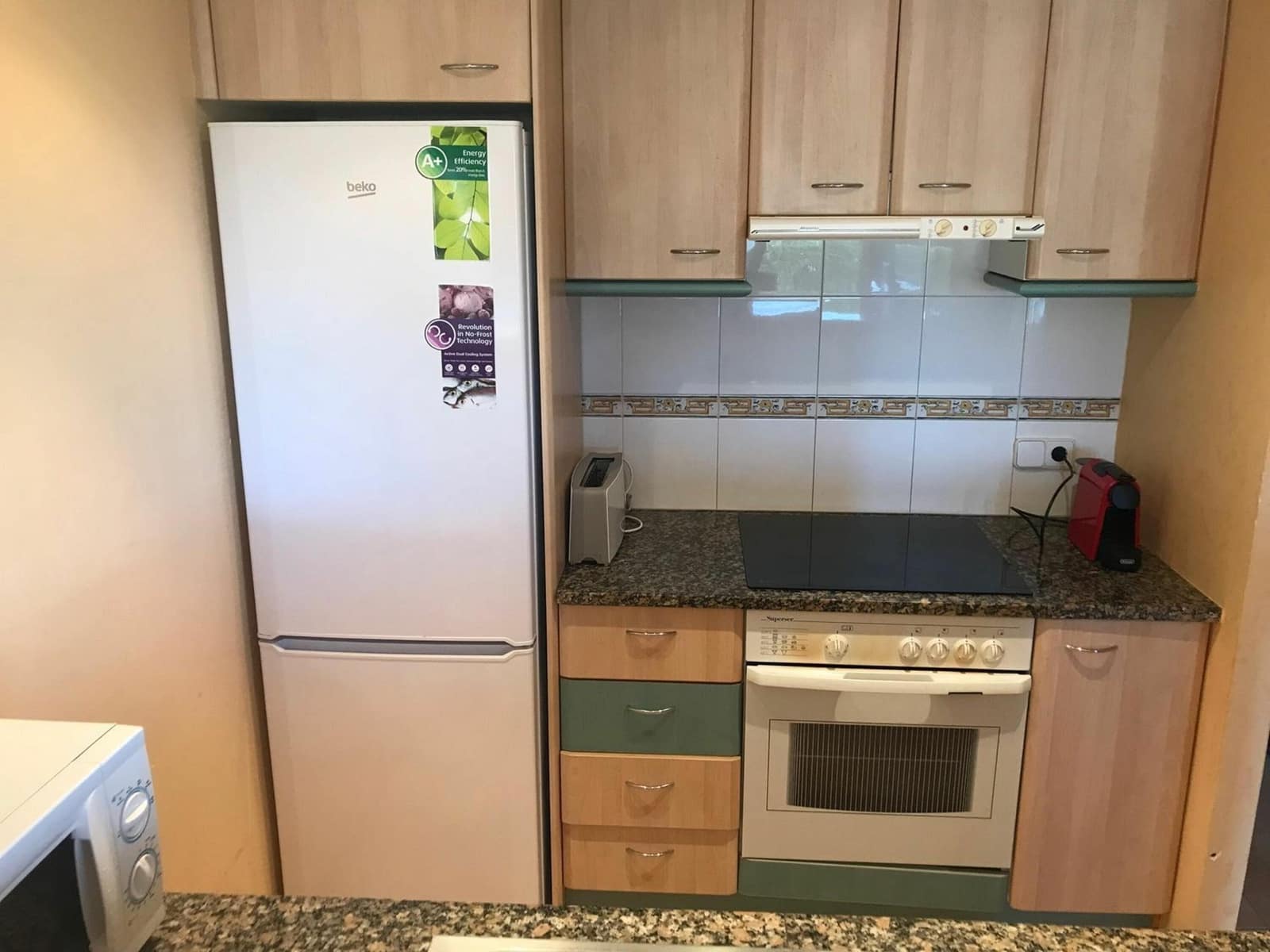 2 soveværelse Strandlejlighed til salg i Pals med swimmingpool garage - € 370.000 (Ref: 9115383)