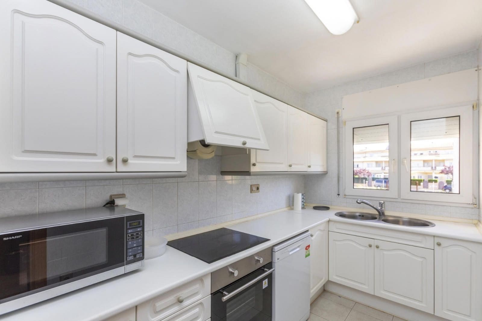 4 soveværelse Byhus til salg i Palamos med swimmingpool garage - € 385.000 (Ref: 9115404)