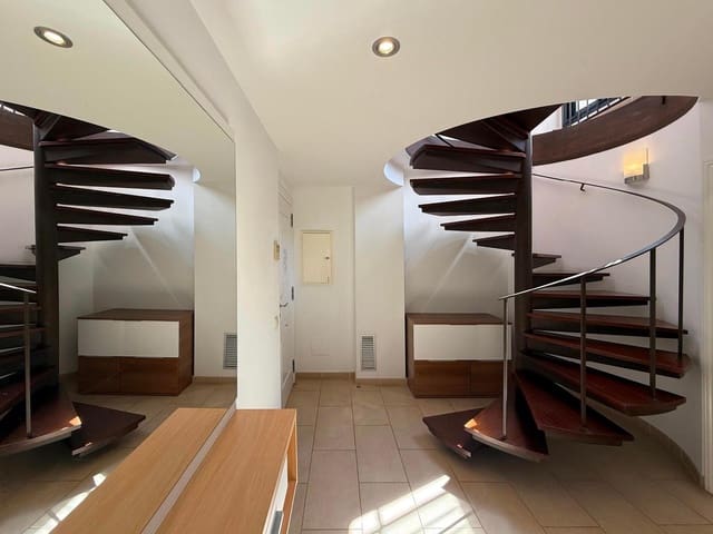 3 soverom Strandleiligheter til salgs i Tamariu, Palafrugell med garasje - € 445 000 (Ref: 9115519)