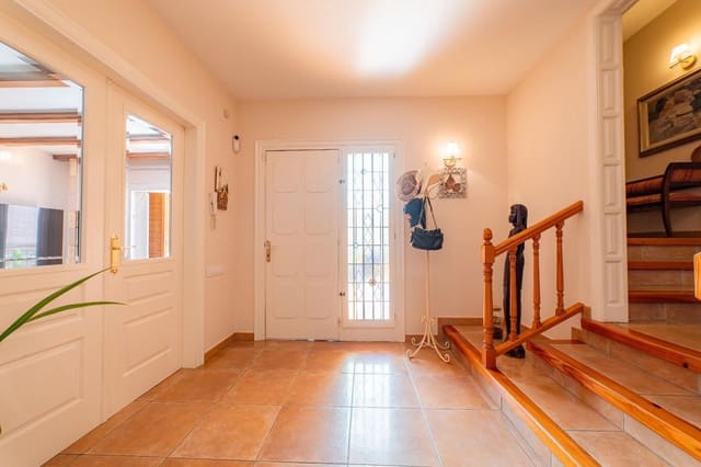 4 soverom Villa til salgs i Arenys de Munt med svømmebasseng garasje - € 750 000 (Ref: 9117390)