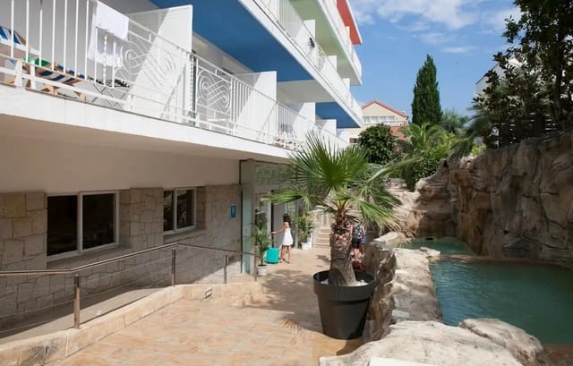 Hotel til salg i Sitges - € 32.000.000 (Ref: 9127484)
