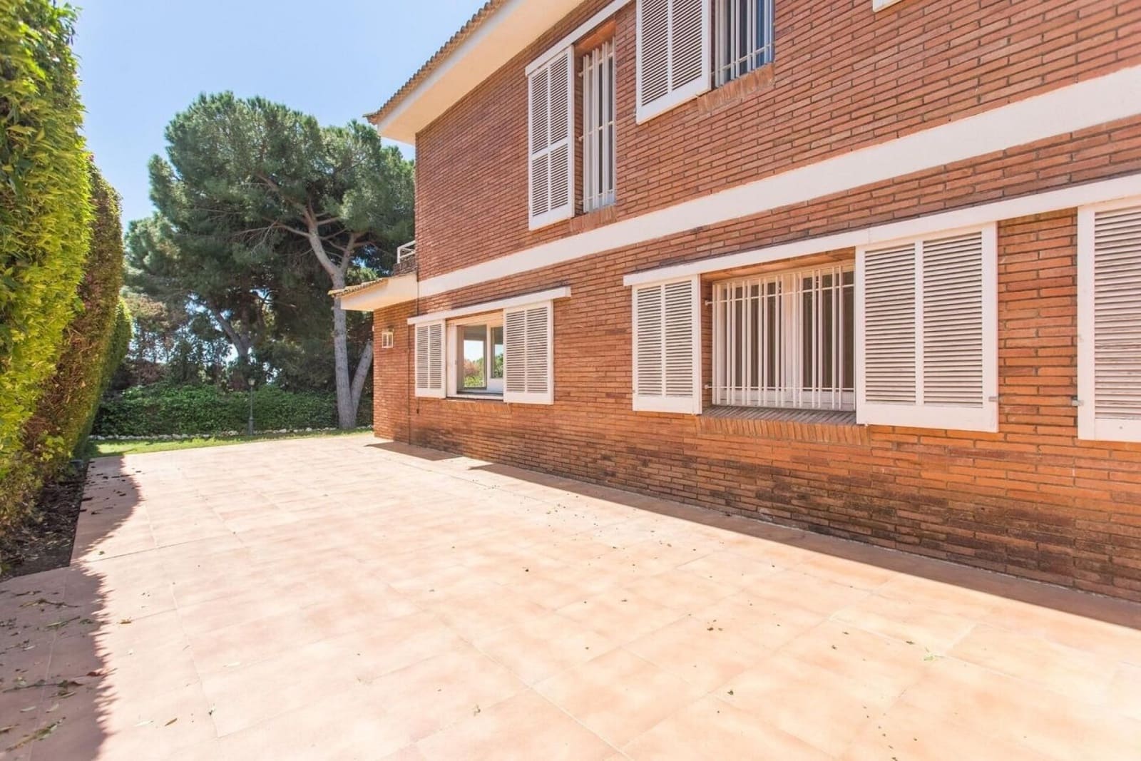 5 sypialnia Willa na sprzedaż w Sant Andreu de Llavaneres z basenem garażem - 795 000 € (Ref: 9143941)