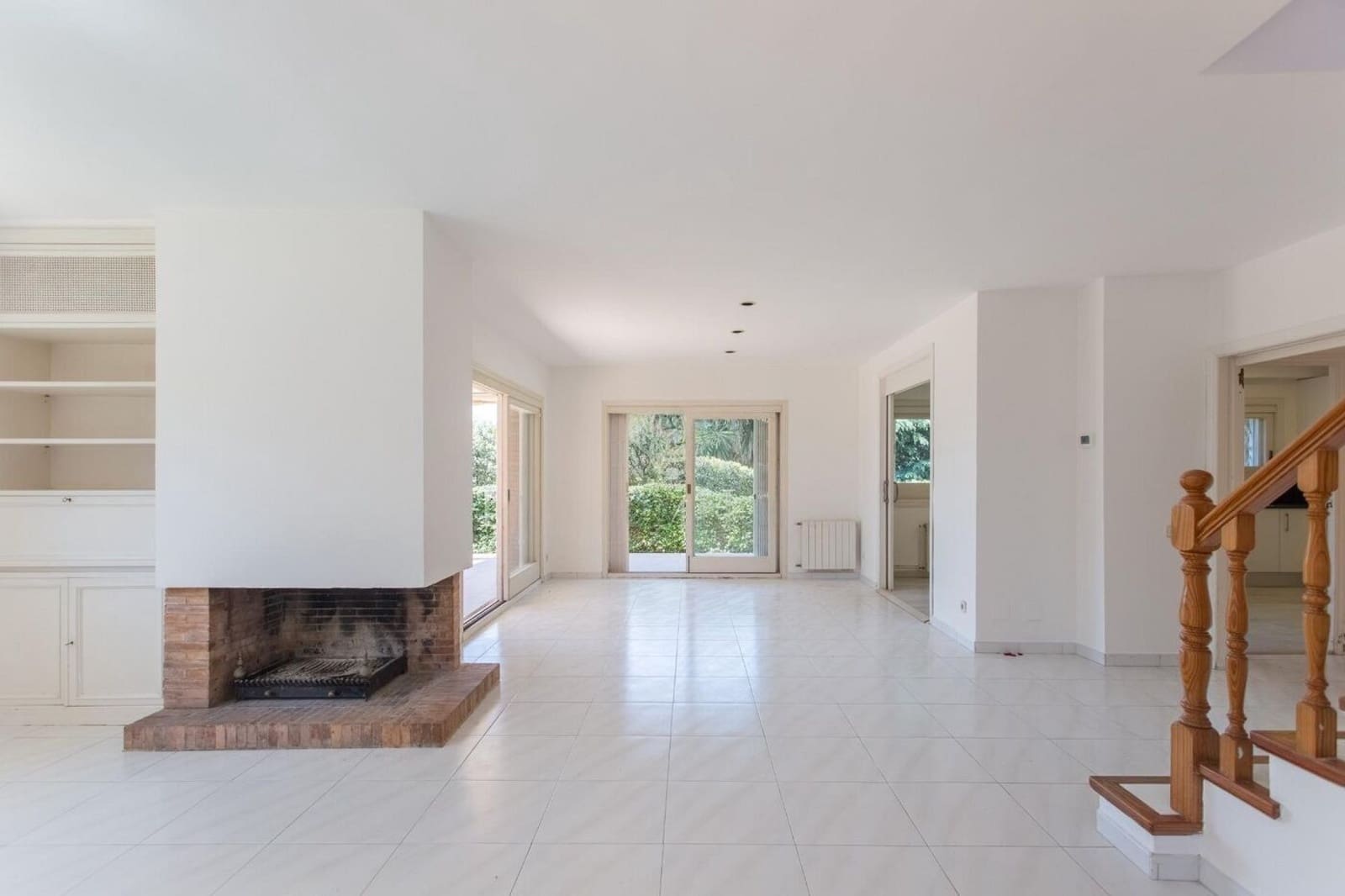 5 sypialnia Willa na sprzedaż w Sant Andreu de Llavaneres z basenem garażem - 795 000 € (Ref: 9143941)