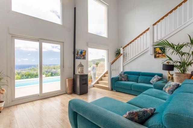 2 soverom Villa til salgs i Alella med svømmebasseng garasje - € 740 000 (Ref: 9144133)