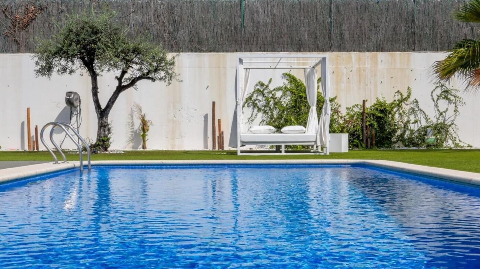 Villa til salg i Arenys de Mar med swimmingpool garage - € 1.000.000 (Ref: 9144306)