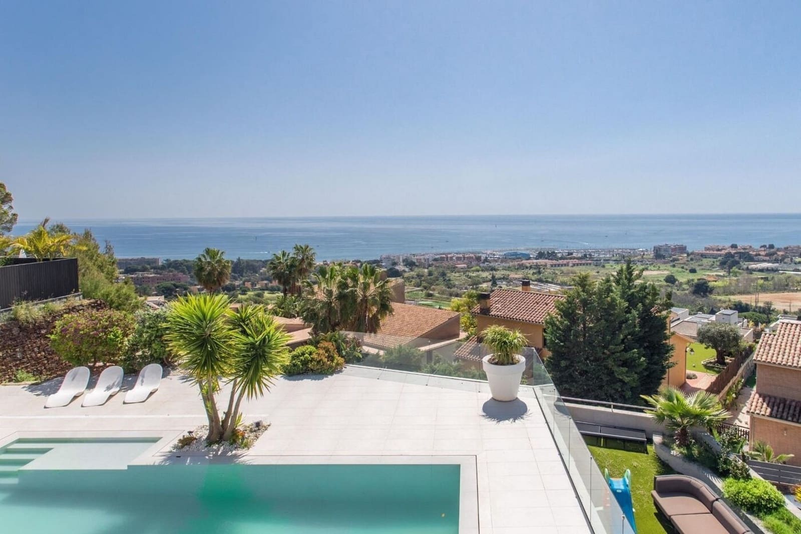 5 soveværelse Villa til salg i Sant Vicenc de Montalt med swimmingpool garage - € 2.800.000 (Ref: 9144314)
