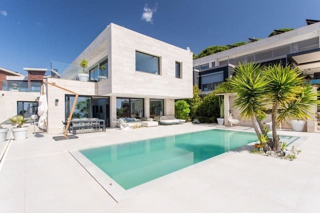 5 sypialnia Willa na sprzedaż w Sant Vicenç de Montalt z basenem garażem - 2 800 000 € (Ref: 9144314)