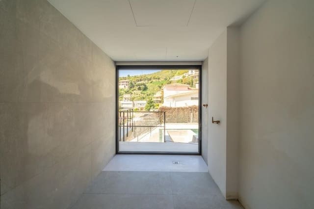 5 soveværelse Villa til salg i Alella med swimmingpool garage - € 1.490.000 (Ref: 9144316)