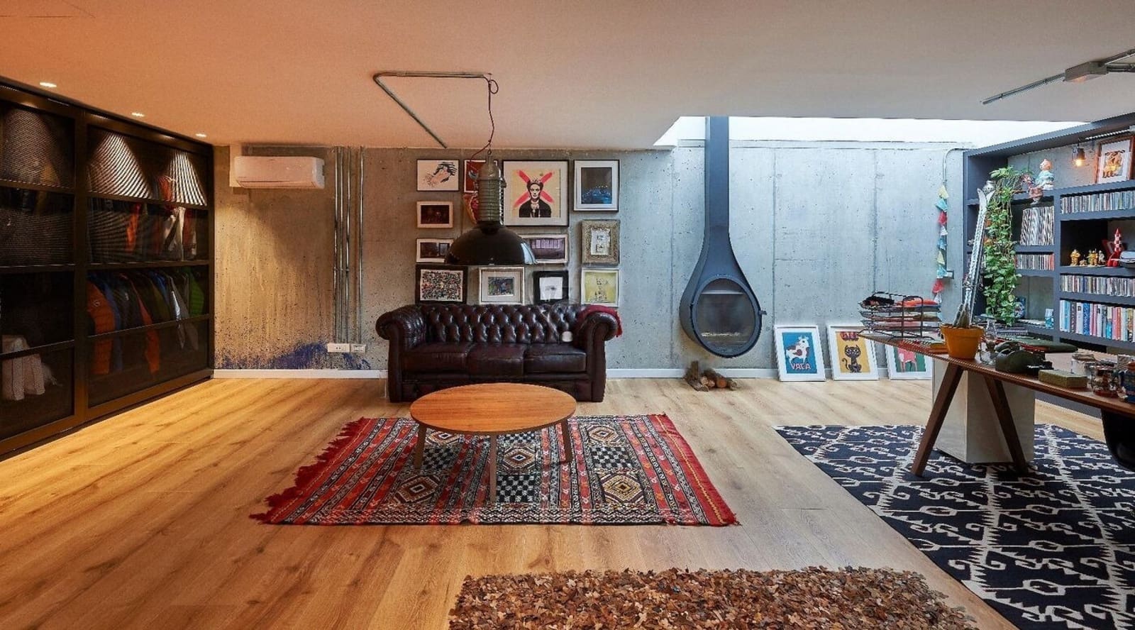 5 bedroom Villa for sale in Sant Vicenc de Montalt with pool garage - € 1,495,000 (Ref: 9144317)