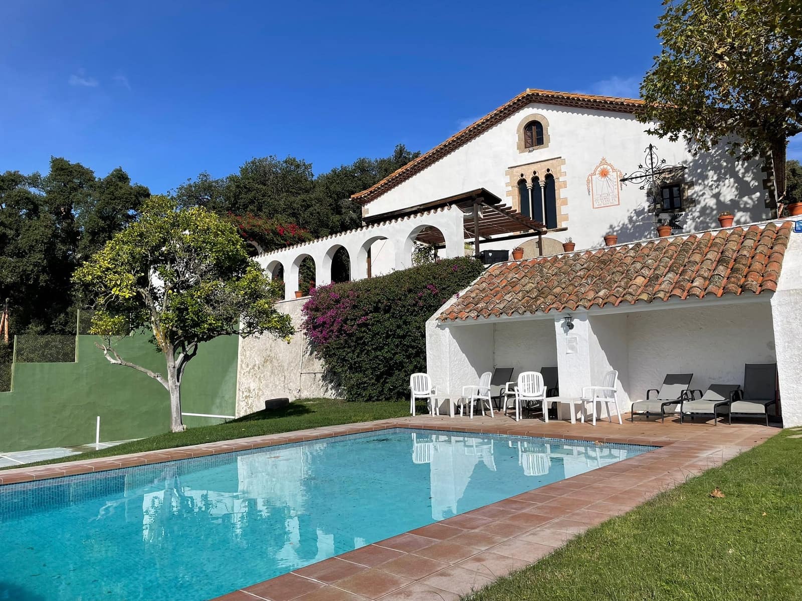 10 soveværelse Finca/Landehus til salg i Arenys de Munt med swimmingpool garage - € 3.600.000 (Ref: 9144478)