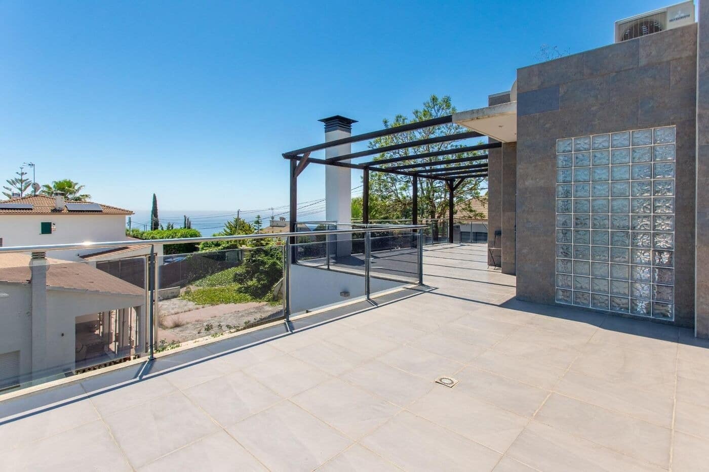 4 slaapkamer Villa te koop in Sant Cebria de Vallalta met zwembad garage - € 690.000 (Ref: 9144617)