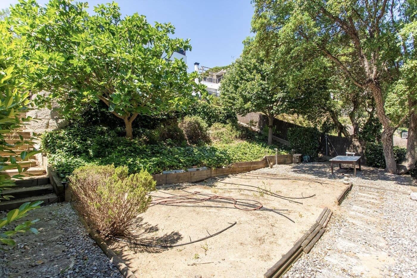 4 slaapkamer Villa te koop in Sant Cebria de Vallalta met zwembad garage - € 690.000 (Ref: 9144617)