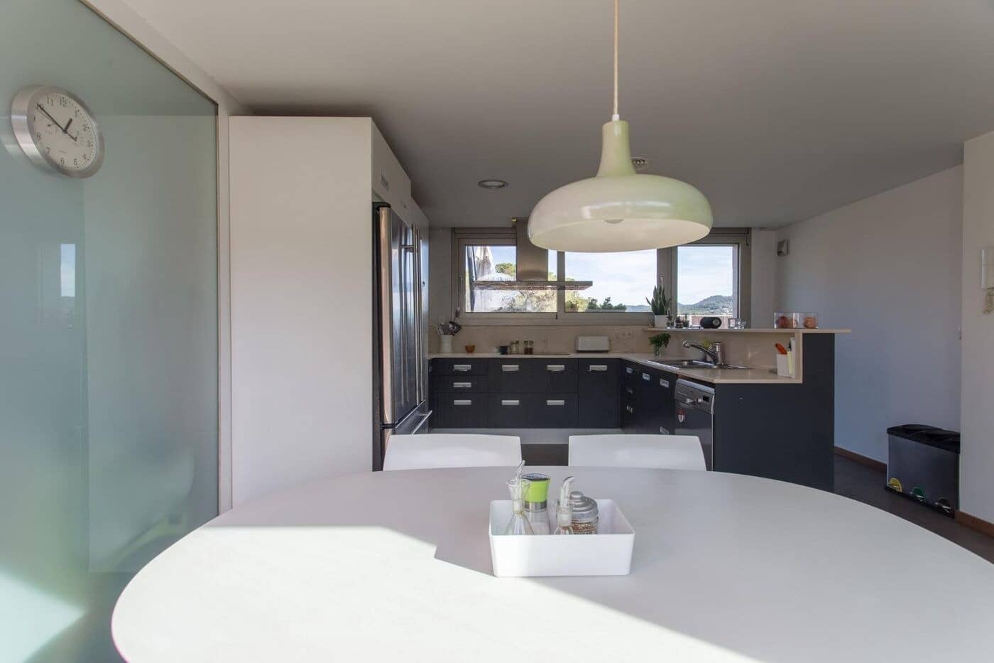 4 soveværelse Villa til salg i Vallromanes med swimmingpool garage - € 1.260.000 (Ref: 9146027)