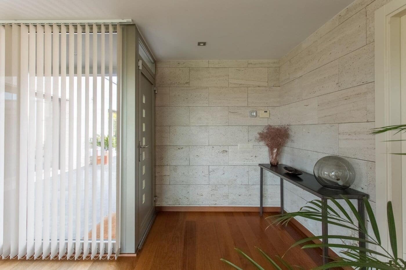 4 soveværelse Villa til salg i Vallromanes med swimmingpool garage - € 1.260.000 (Ref: 9146027)