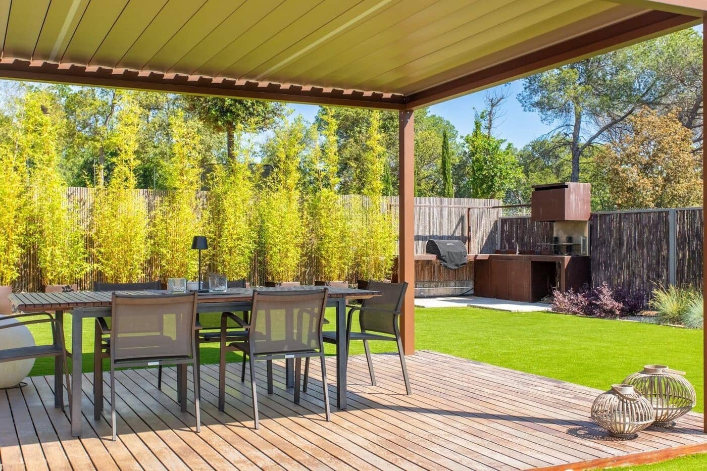 4 soveværelse Villa til salg i Vallromanes med swimmingpool garage - € 1.260.000 (Ref: 9146027)