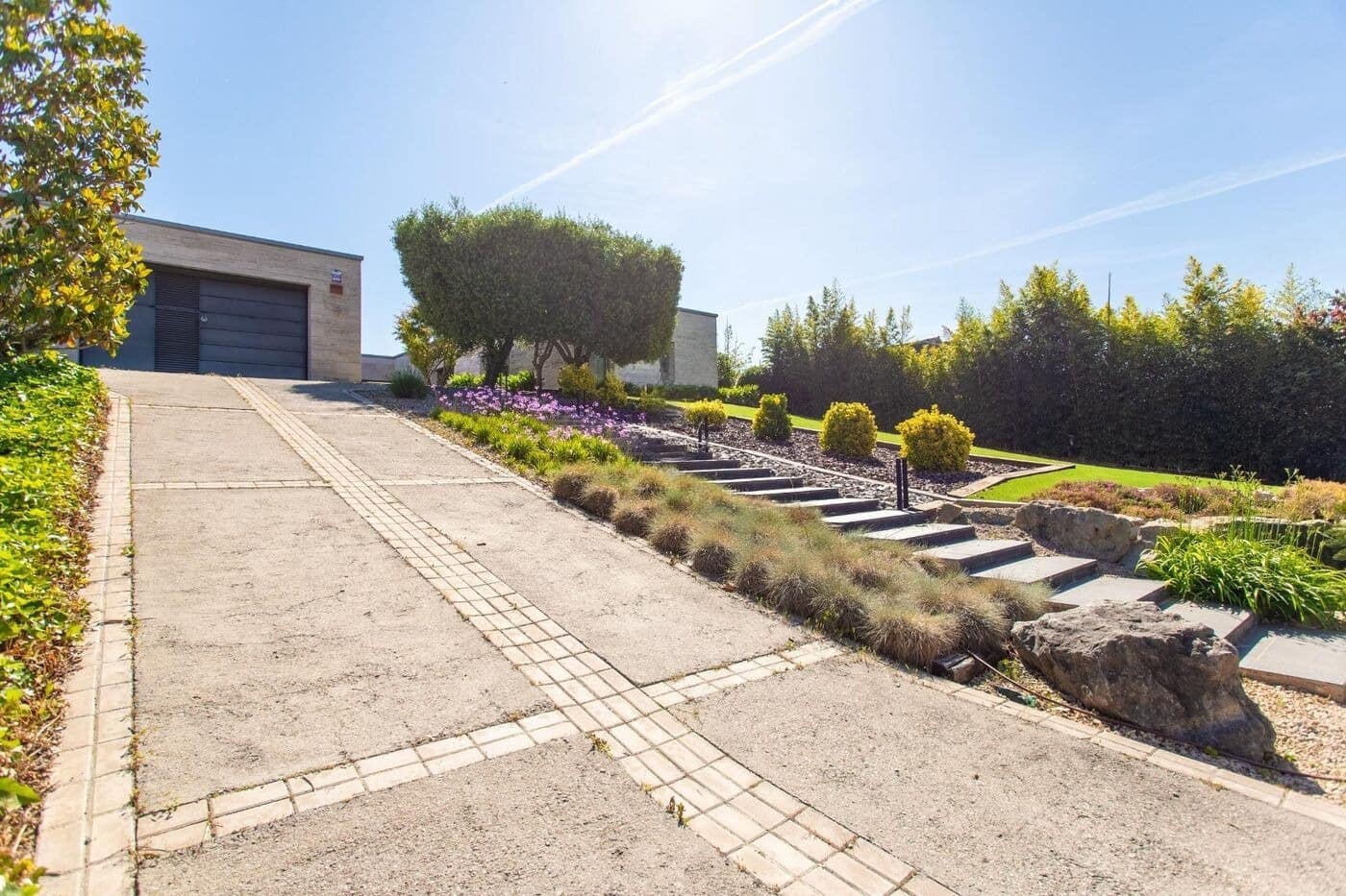 4 soveværelse Villa til salg i Vallromanes med swimmingpool garage - € 1.260.000 (Ref: 9146027)