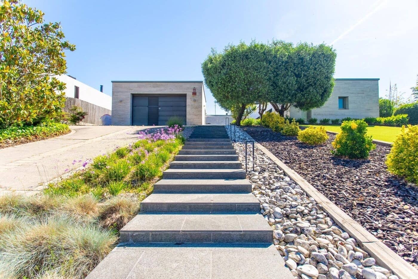 4 soveværelse Villa til salg i Vallromanes med swimmingpool garage - € 1.260.000 (Ref: 9146027)