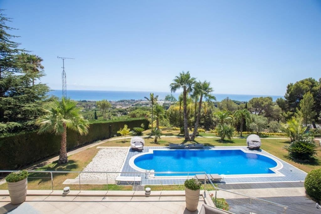 7 sypialnia Willa na sprzedaż w Sant Andreu de Llavaneres z basenem garażem - 3 500 000 € (Ref: 9147523)