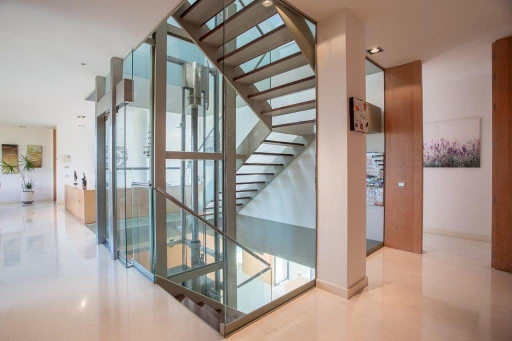 7 sypialnia Willa na sprzedaż w Sant Andreu de Llavaneres z basenem garażem - 3 500 000 € (Ref: 9147523)