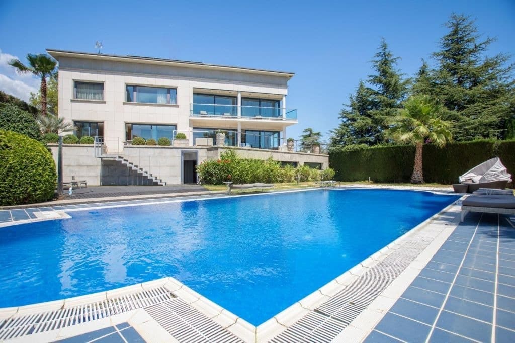 7 sypialnia Willa na sprzedaż w Sant Andreu de Llavaneres z basenem garażem - 3 500 000 € (Ref: 9147523)