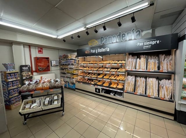 Kommersiell till salu i Madrid stad - 1 400 000 € (Ref: 9149725)