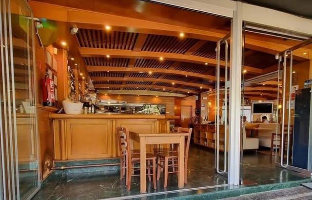 Commercial for sale in Madrid city - € 5,353,000 (Ref: 9150784)