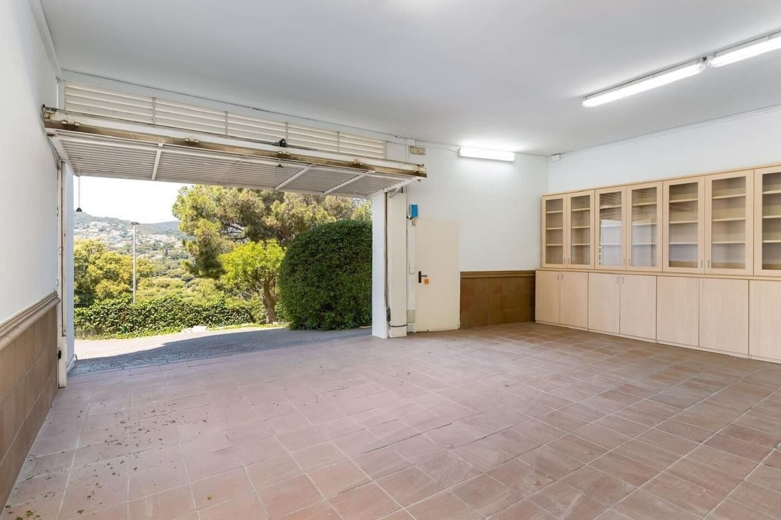 3 soverom Villa til salgs i Alella med svømmebasseng garasje - € 1 350 000 (Ref: 9153361)