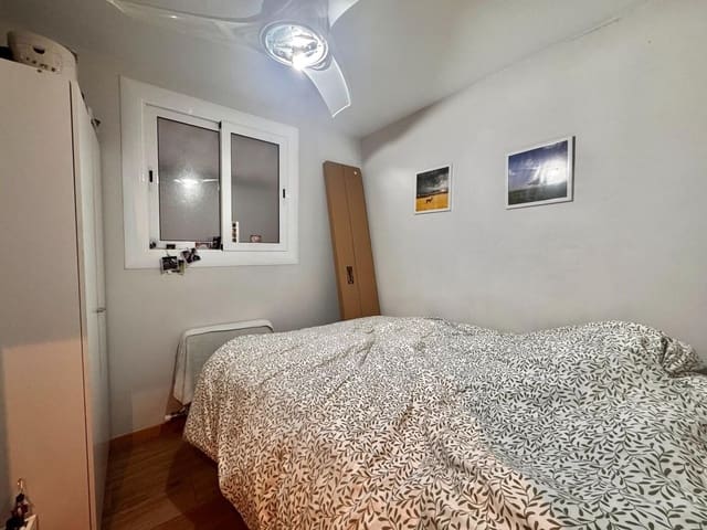 4 soveværelse Lejlighed til salg i Barcelona by - € 425.000 (Ref: 9158833)