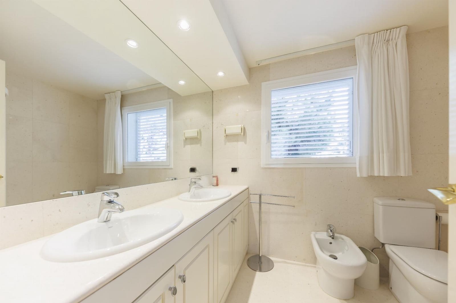 7 soverom Villa til salgs i S'Agaro med svømmebasseng garasje - € 4 500 000 (Ref: 9180125)