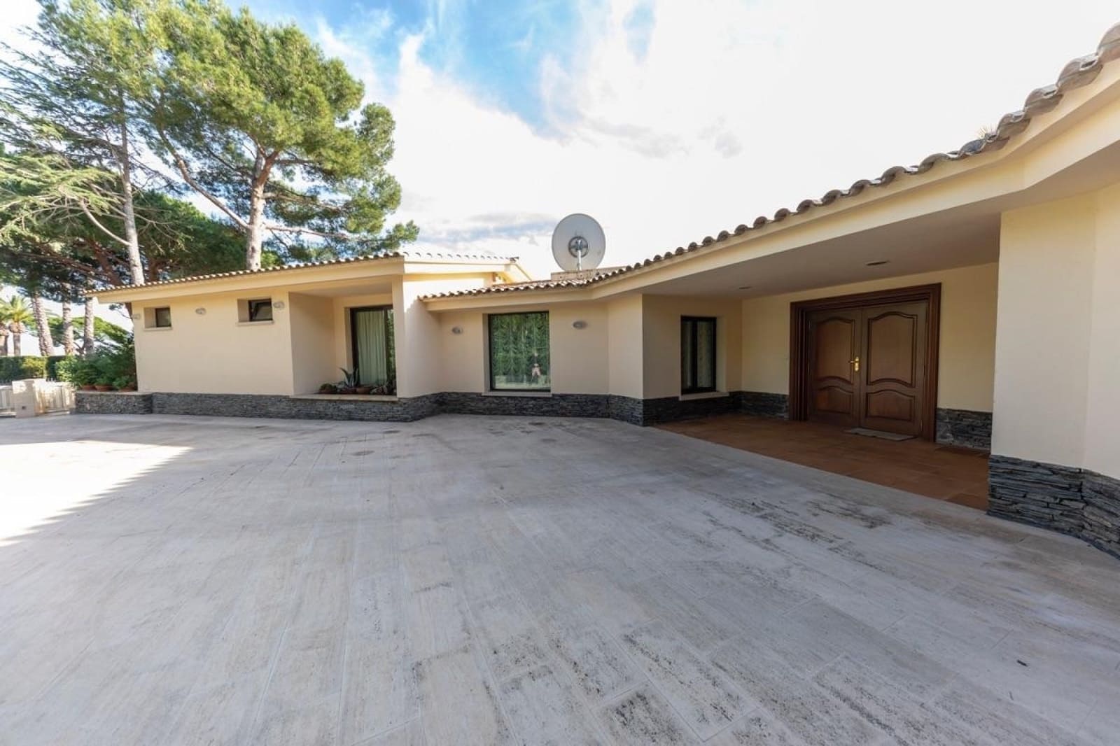 5 soverom Villa til salgs i S'Agaro med svømmebasseng garasje - € 2 950 000 (Ref: 9180126)