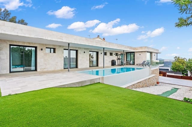 4 camera da letto Villa in vendita in Platja d'Aro, Castell-Platja d'Aro con piscina garage - 1.550.000 € (Rif: 9180258)