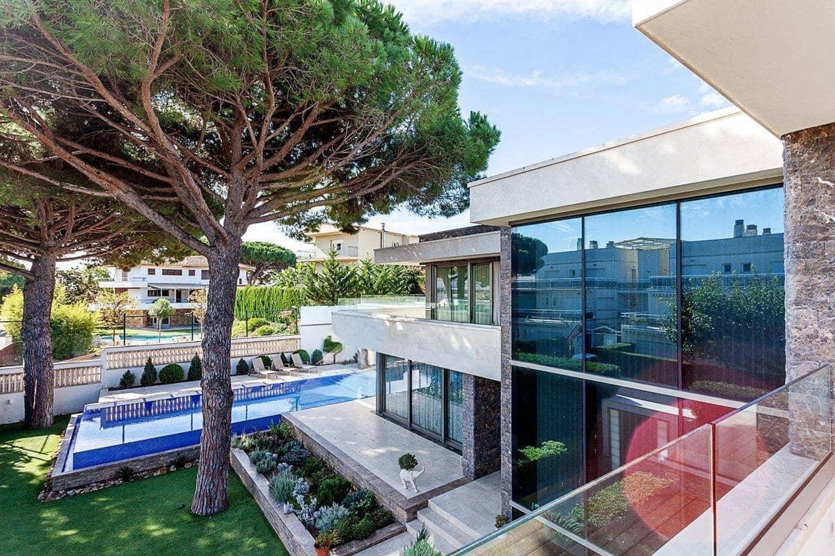 4 soveværelse Villa til salg i Platja d'Aro med swimmingpool garage - € 3.470.000 (Ref: 9180471)