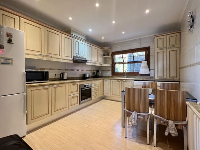 5 sovrum Villa till salu i Calonge i Sant Antoni med pool garage - 950 000 € (Ref: 9180473)