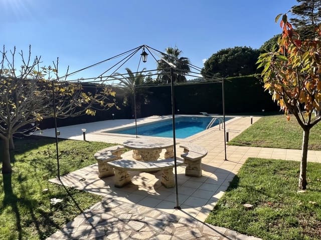 5 sovrum Villa till salu i Calonge i Sant Antoni med pool garage - 950 000 € (Ref: 9180473)