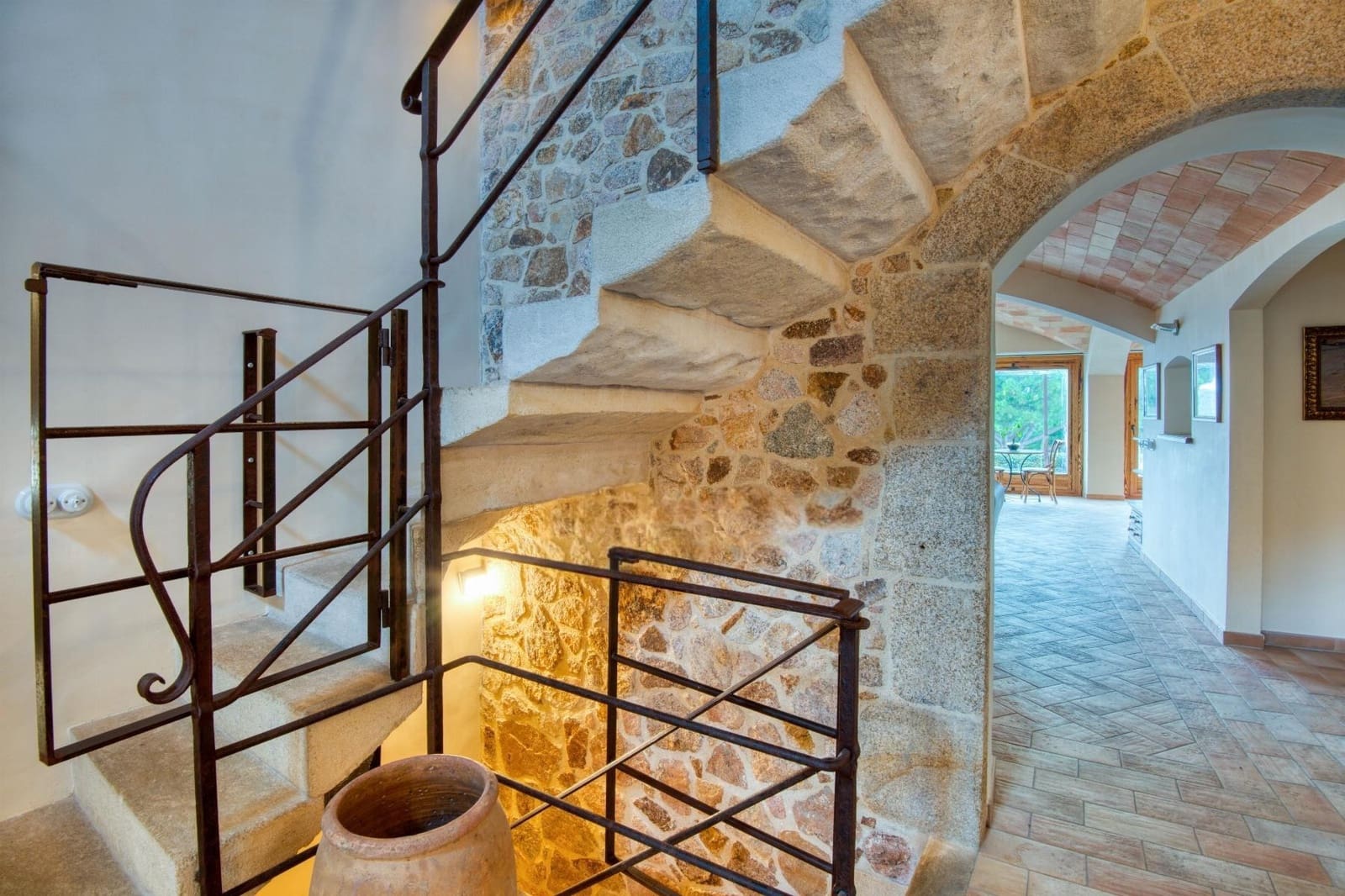 5 sypialnia Willa na sprzedaż w S'Agaro z basenem garażem - 2 950 000 € (Ref: 9181511)