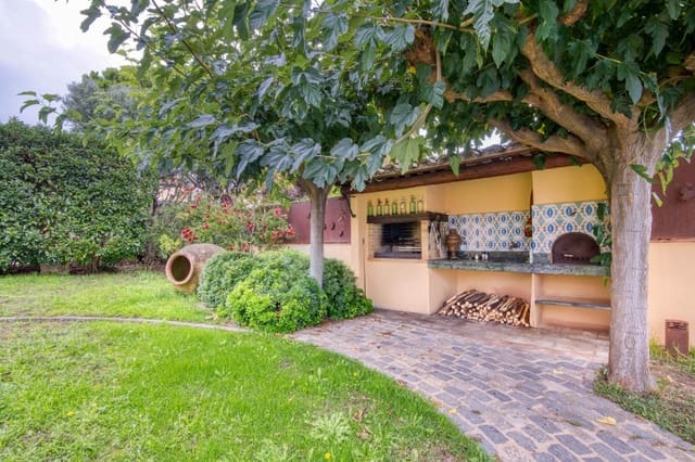 5 soverom Villa til salgs i S'Agaro, Castell-Platja d'Aro med svømmebasseng garasje - € 2 950 000 (Ref: 9181511)