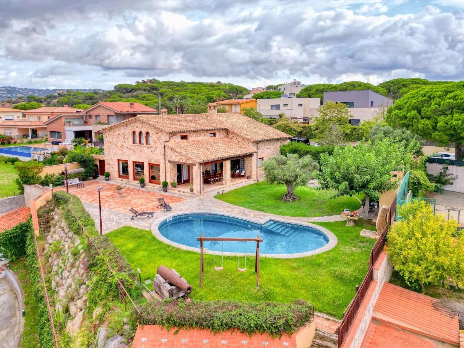 5 sypialnia Willa na sprzedaż w S'Agaro z basenem garażem - 2 950 000 € (Ref: 9181511)