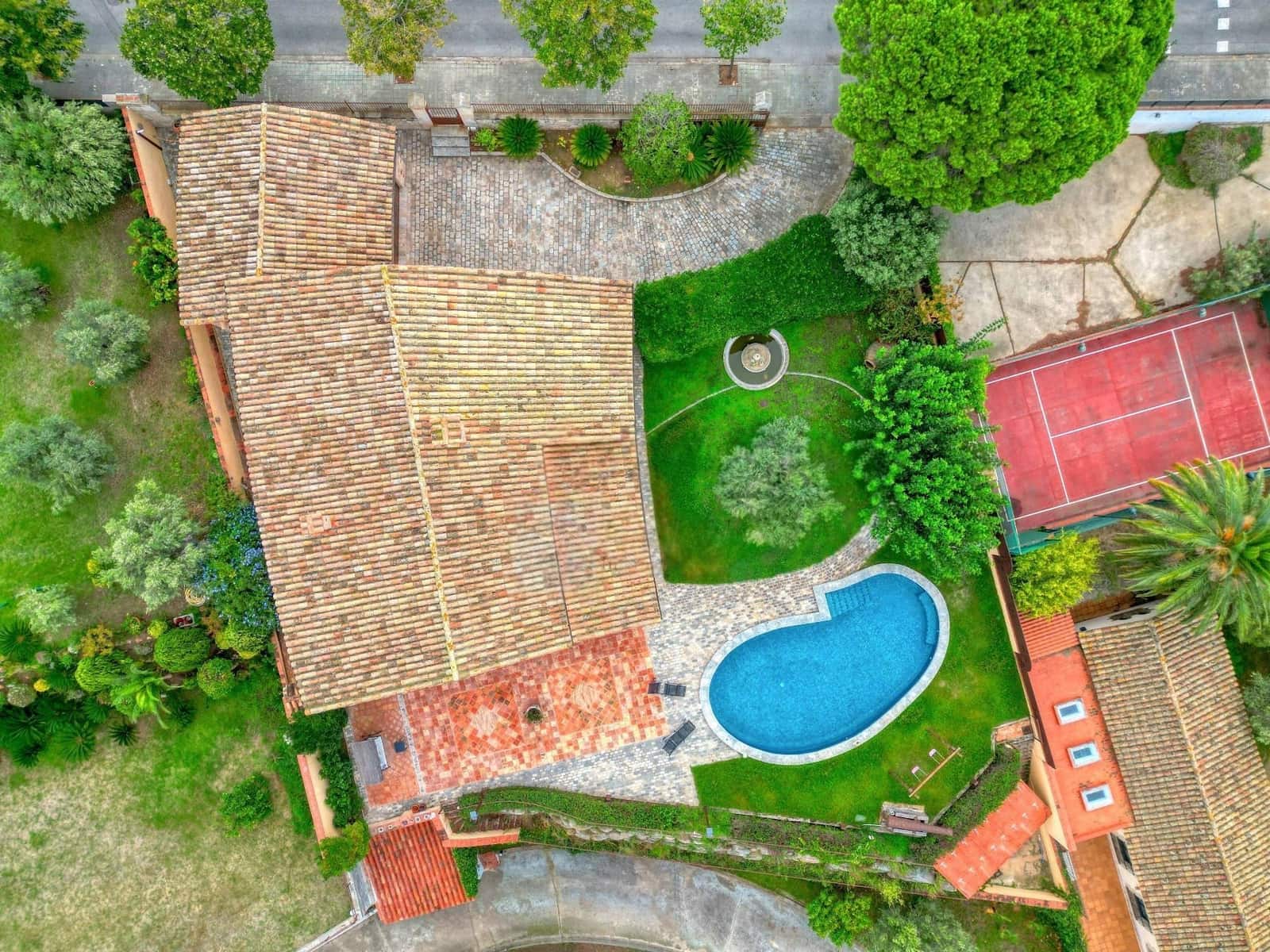 5 sypialnia Willa na sprzedaż w S'Agaro z basenem garażem - 2 950 000 € (Ref: 9181511)