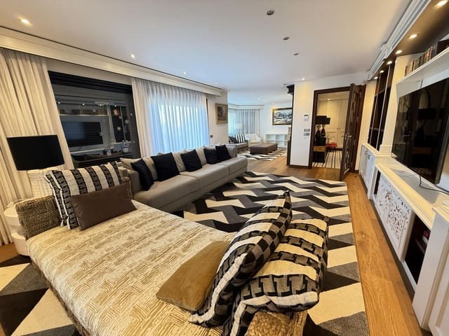 5 bedroom Villa for sale in Santa Cristina d'Aro with pool garage - € 2,500,000 (Ref: 9181971)