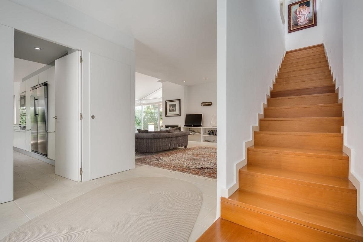 4 sypialnia Willa na sprzedaż w S'Agaro z basenem garażem - 2 950 000 € (Ref: 9184619)