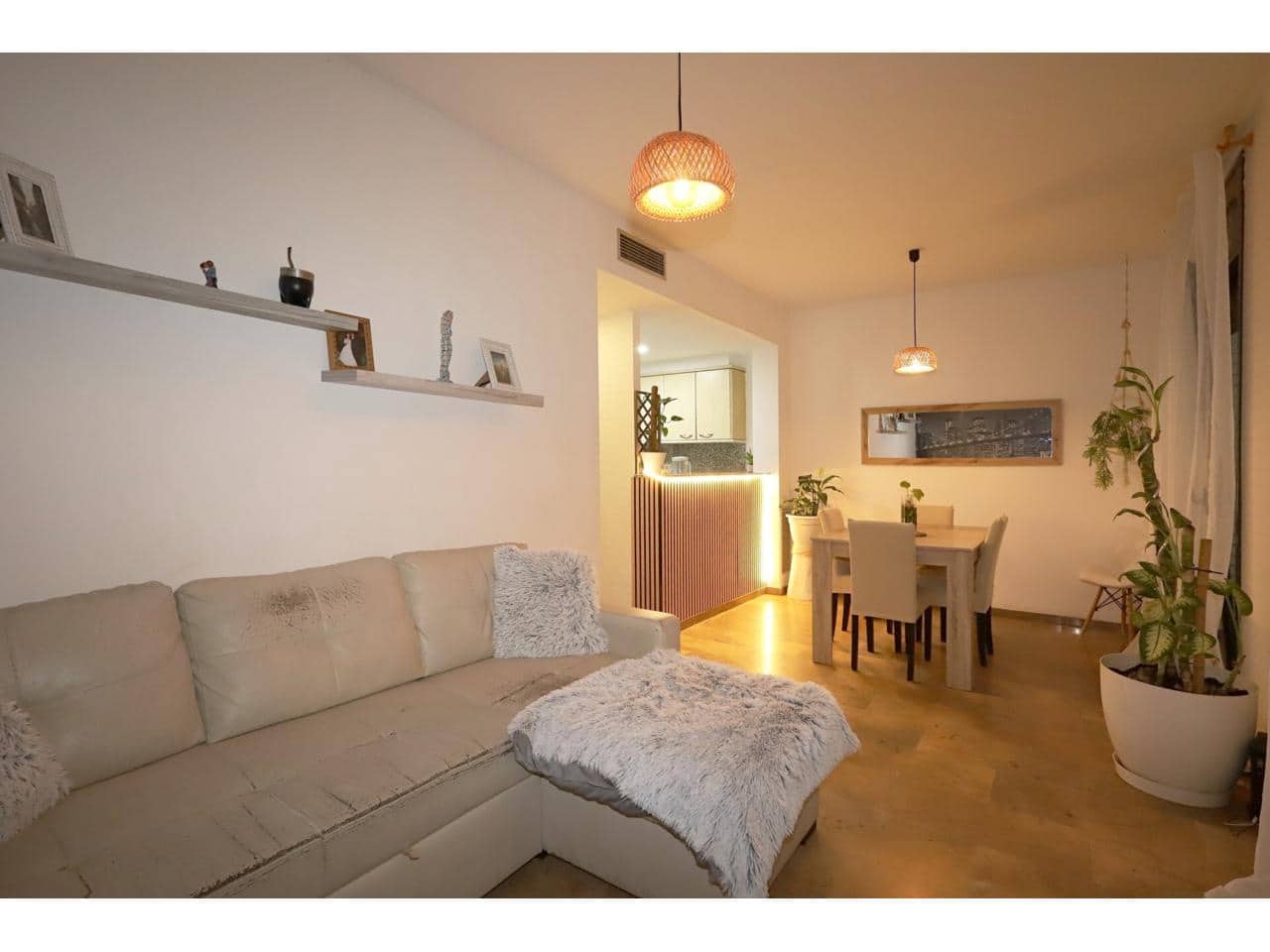 3 soverom Leilighet til salgs i Lloret de Mar med svømmebasseng garasje - € 325 000 (Ref: 9186091)